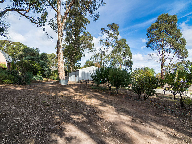 37 Balhannah Road, Hahndorf, SA 5245 Property Details