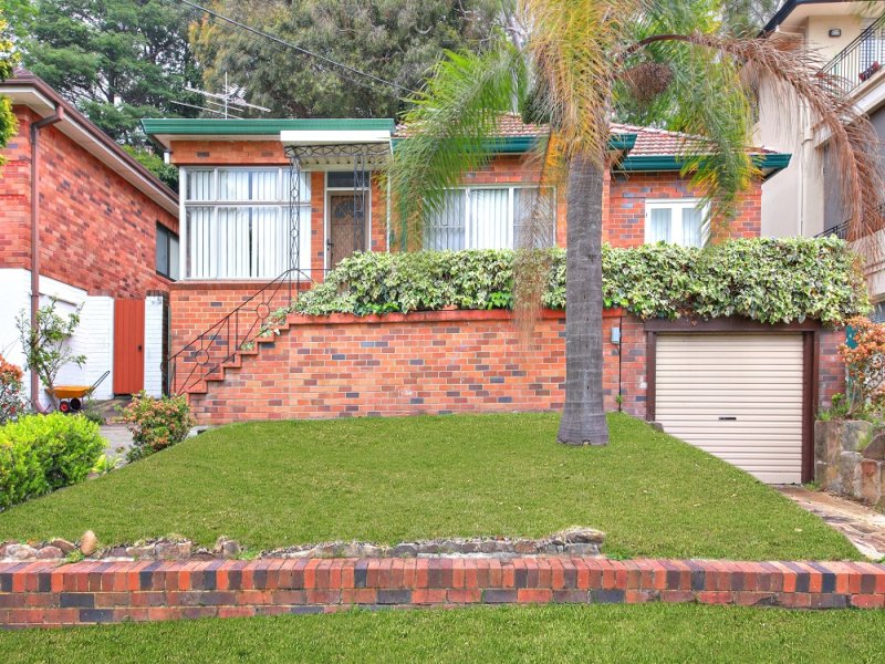 33 Allawah Avenue, Carss Park, NSW 2221