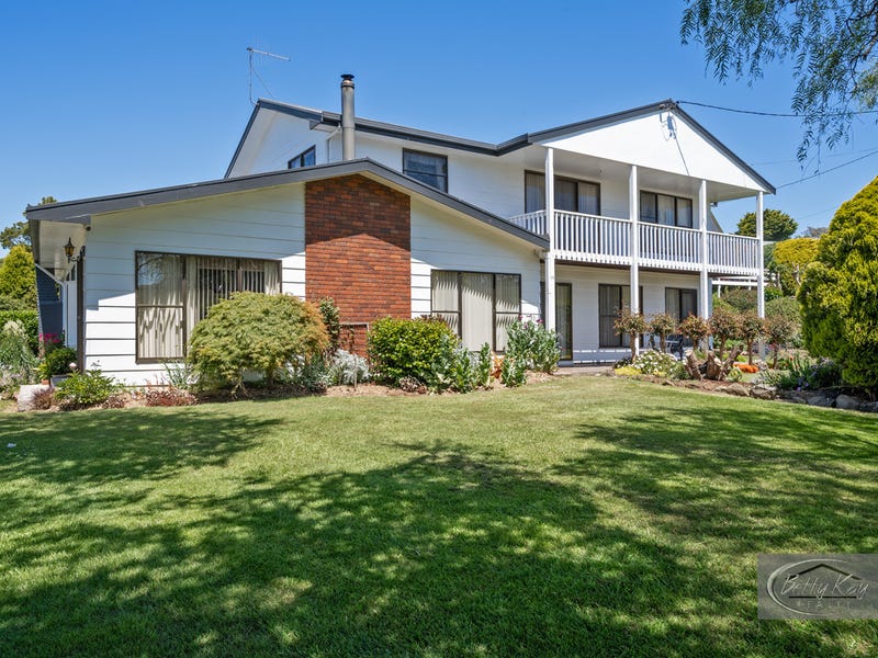 99 King Street, Smithton, Tas 7330 House for Sale