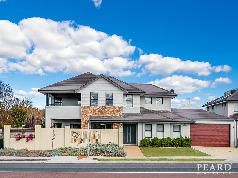 102 Cook Avenue, Hillarys, WA 6025 Property Details