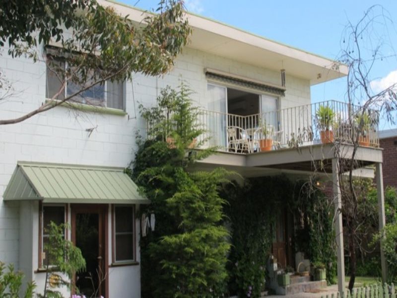 98 The Esplanade, Cape Woolamai, VIC 3925