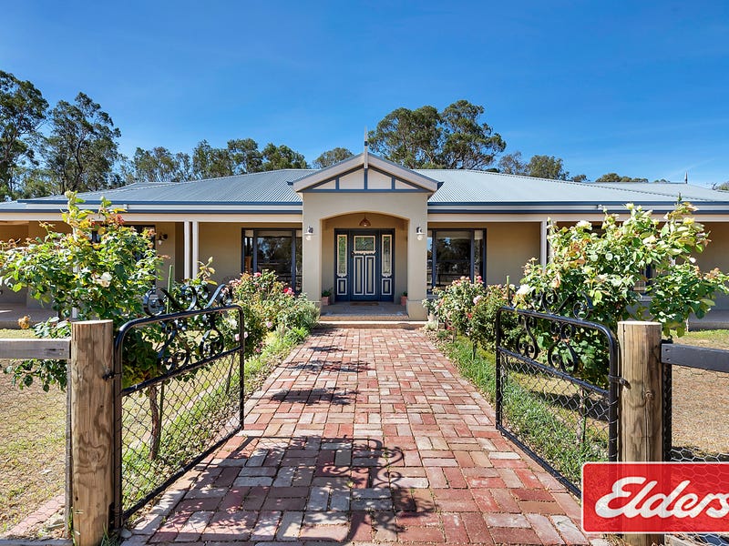 52 Brears Road, Yarrawonga, Vic 3730 House for Sale