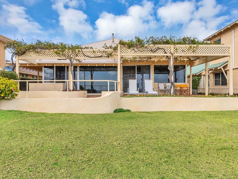 121 Esplanade, Rockingham, WA 6168