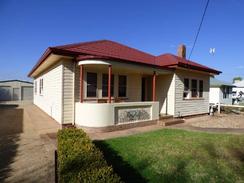 34 Crown Street, Cootamundra, NSW 2590