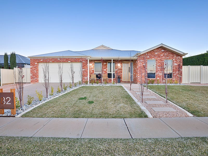 82 Pitman Avenue, Buronga, NSW 2739 Property Details