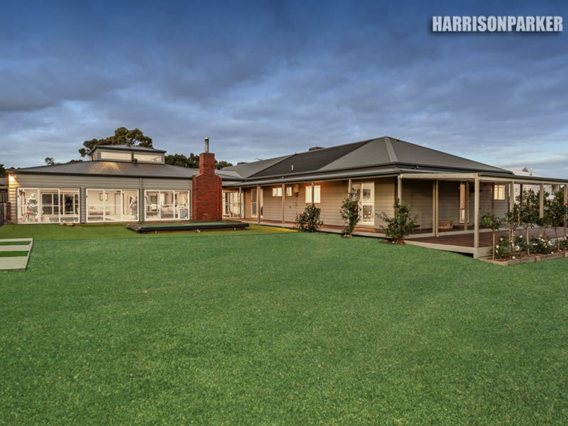 12 Kismet Road, Sunbury, Vic 3429