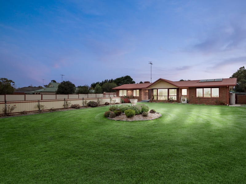 21 Earl Crescent, Bannockburn, Vic 3331 House for Sale realestate