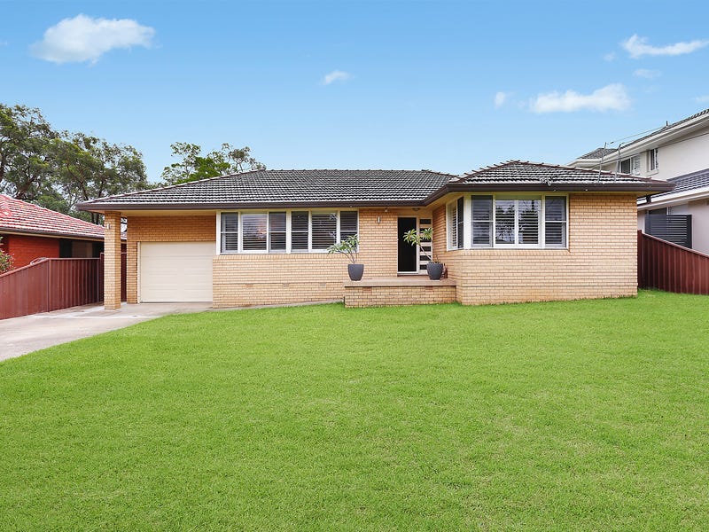 9 Denman Road, Hall, NSW 2198