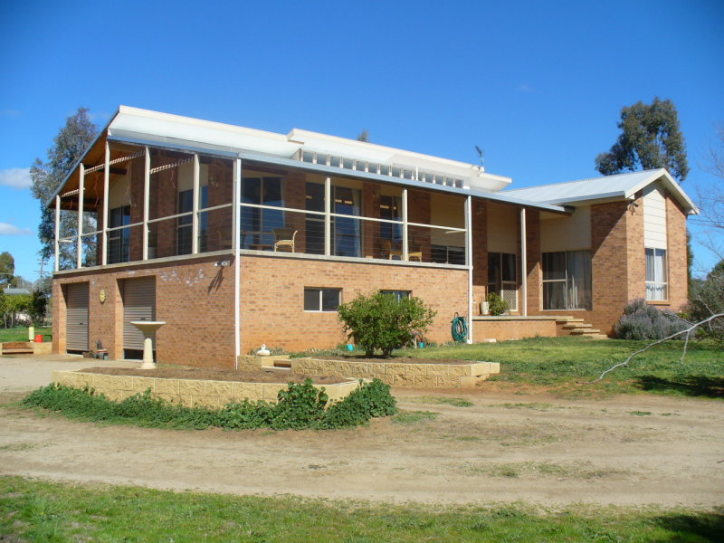 3 River Park Road, Cowra, NSW 2794