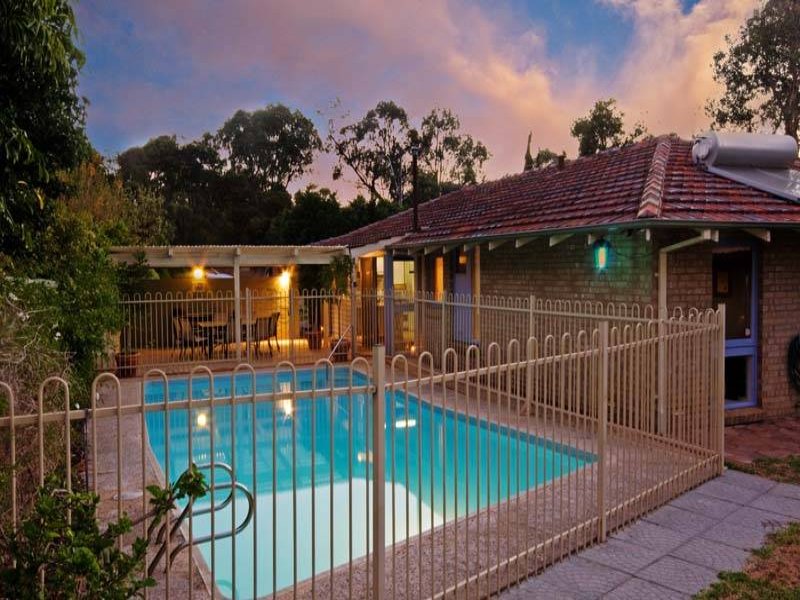 335 North Beach Road, Karrinyup, WA 6018 Property Details