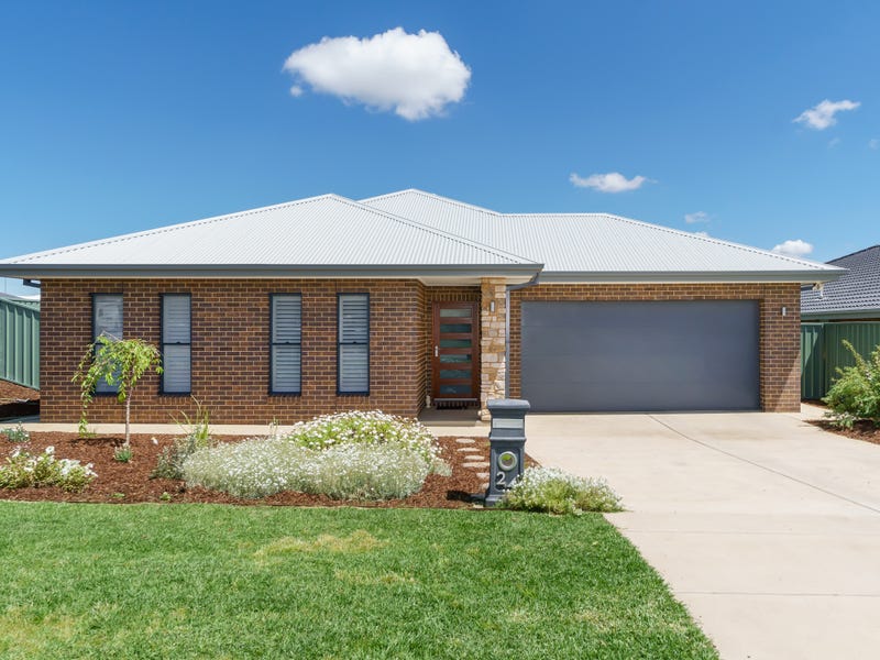 24 Tantoon Circuit, Forest Hill, NSW 2651