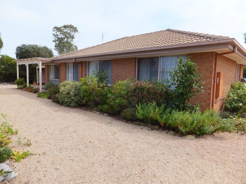 7 Lake Haven Avenue, Newlands Arm, VIC 3875