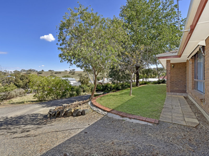 12 Moculta Road, Angaston, SA 5353 Property Details