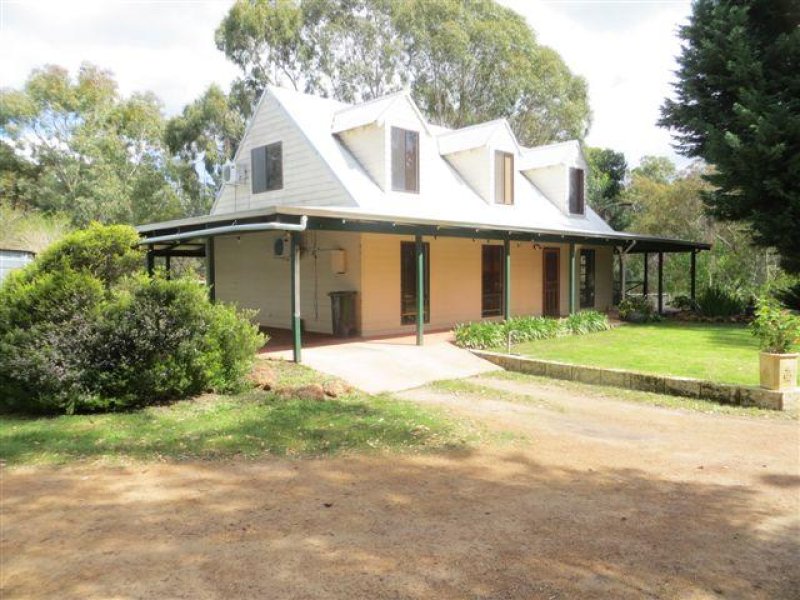 6805 Stoneville Road, Stoneville, WA 6081