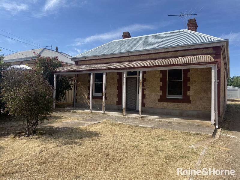 17 Mchenry Street, Murray Bridge, SA 5253