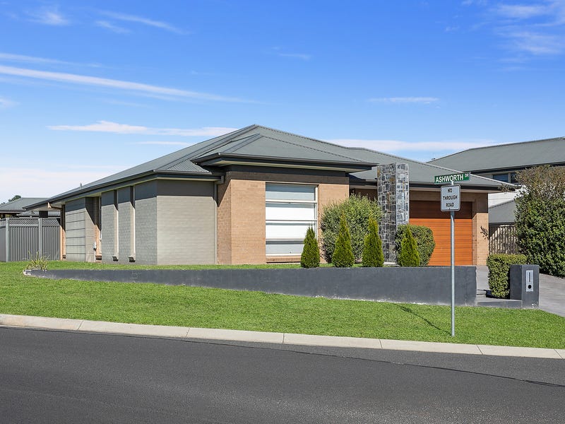 1 Diamond Close, Kelso, NSW 2795 House for Sale