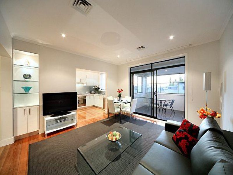 4/15 Wrexham Road, Windsor, Vic 3181 Property Details