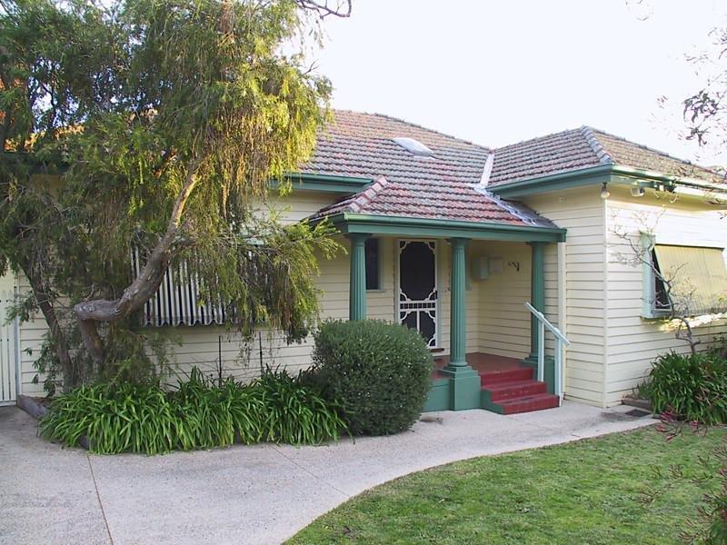 20 Renwick Street, Glen Iris, VIC 3146