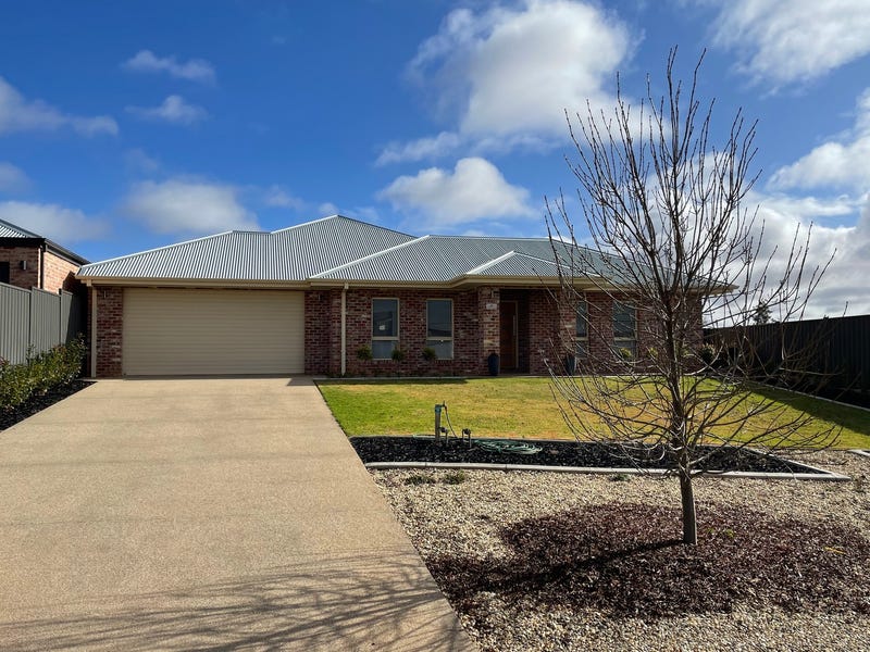 31 Livingstone Drive, Gol Gol, NSW 2738