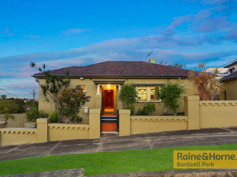 1 Trewilga Avenue, Earlwood, NSW 2206