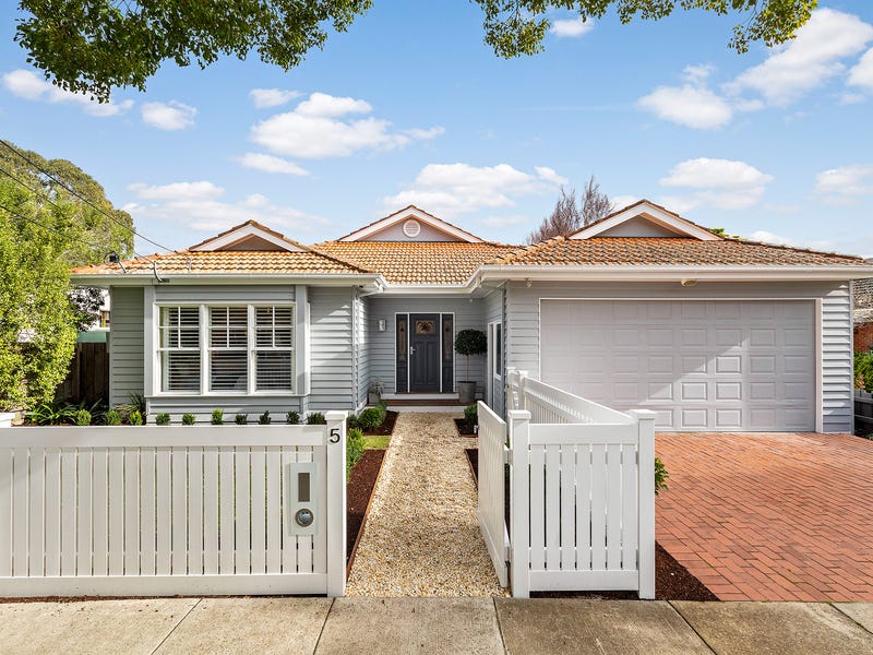 5 Bateman Street, Hampton, Vic 3188 Property Details