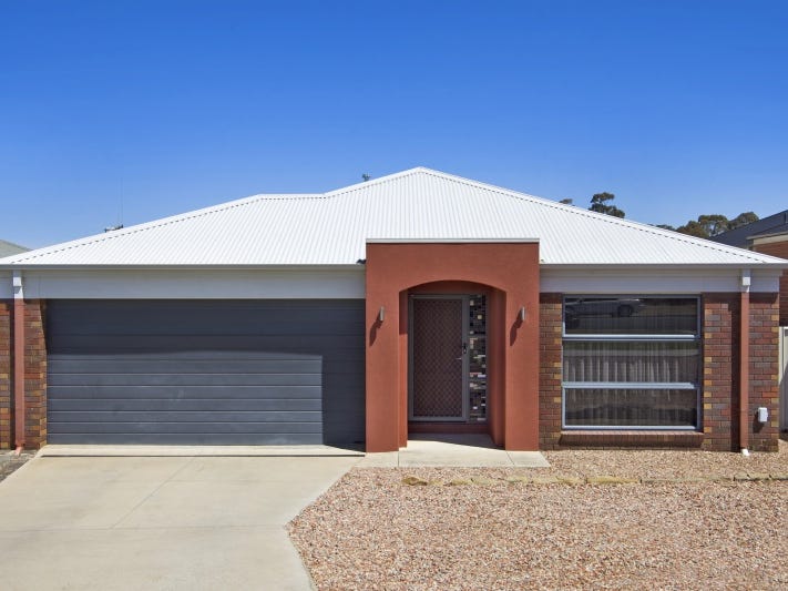 19 Symonds Street, Golden Square, VIC 3555