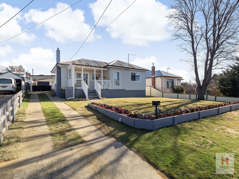 3 Neuss Avenue, Cooma, NSW 2630 Property Details