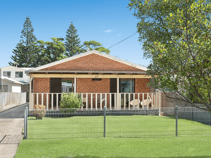 22 Commonwealth Avenue, Burrill Lake, NSW 2539