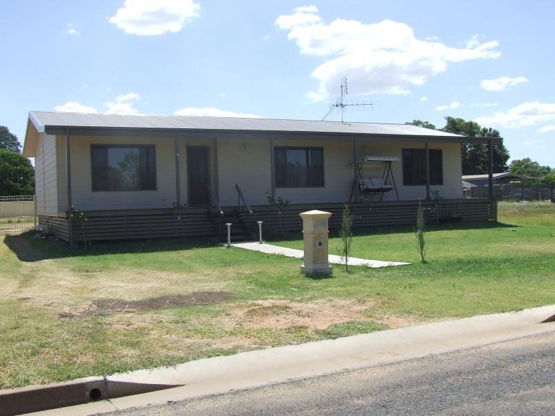 5052 Manildra Street, Narromine, NSW 2821