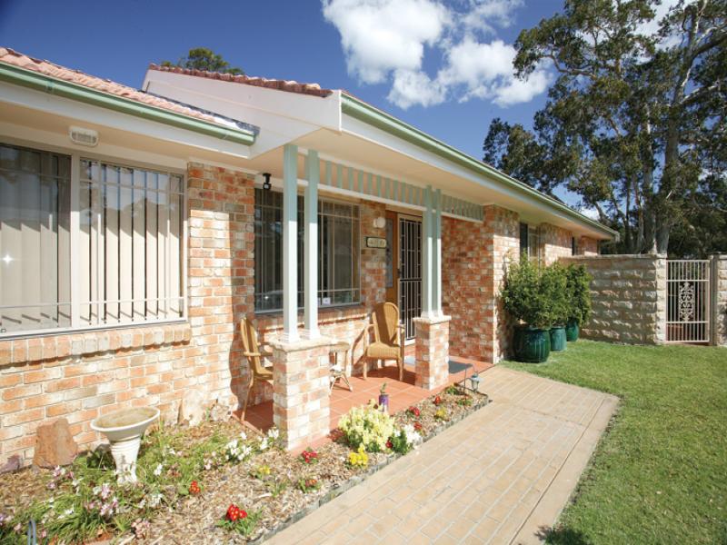 2A Hopetoun Street, Forresters Beach, NSW 2260