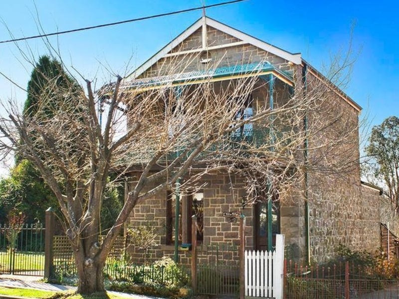 42 Bundaroo Street, Bowral, NSW 2576 Property Details