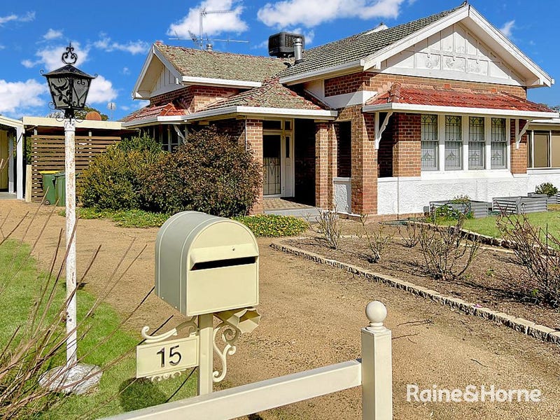 15 North Street, Grenfell, NSW 2810 Property Details
