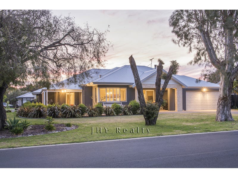 32 Peppermint Drive, Quindalup, WA 6281 Property Details