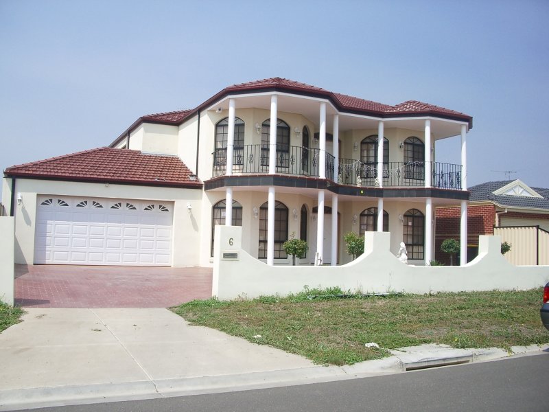 6 Willowood Court, Taylors Hill, VIC 3037