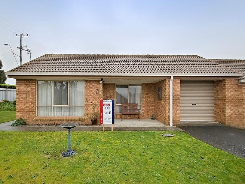 7/26 Charles Street, Devonport, Tas 7310 Property Details