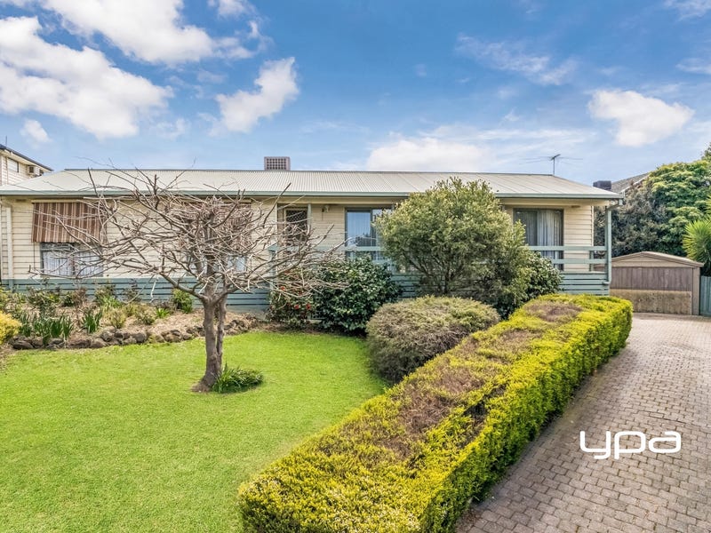 8 Sherwood Court, Sunbury, Vic 3429 Property Details