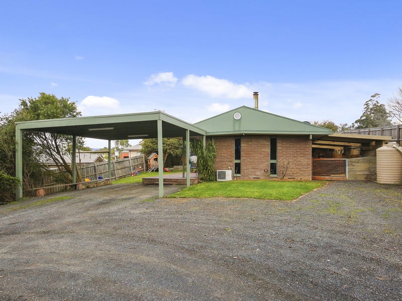 2554 Warburton Highway, Yarra Junction, Vic 3797 House for Sale