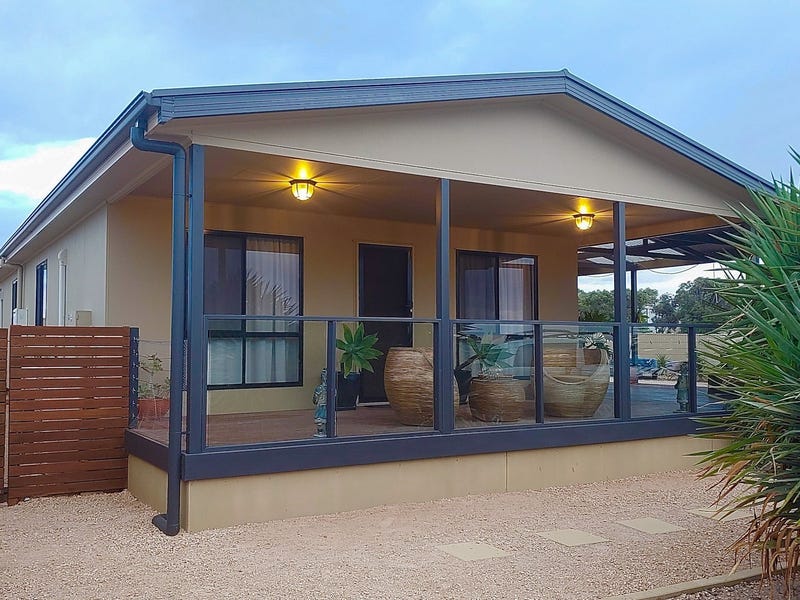 17 Johnson Street, Streaky Bay, SA 5680