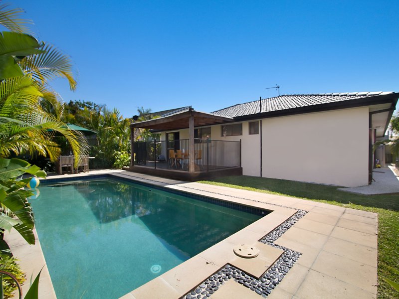 203 Acanthus Avenue, Burleigh Waters, QLD 4220 - realestate.com.au