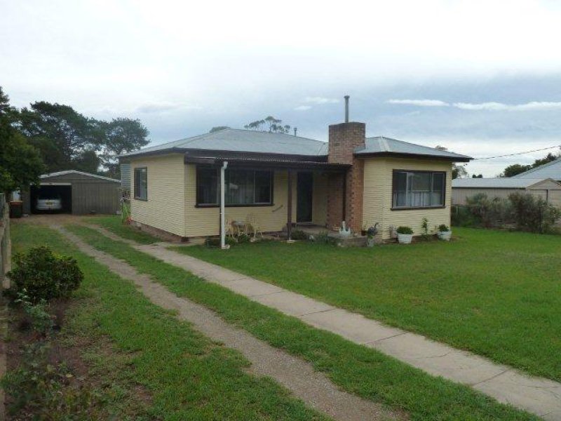 49 Dry Street, Boorowa, NSW 2586 Property Details