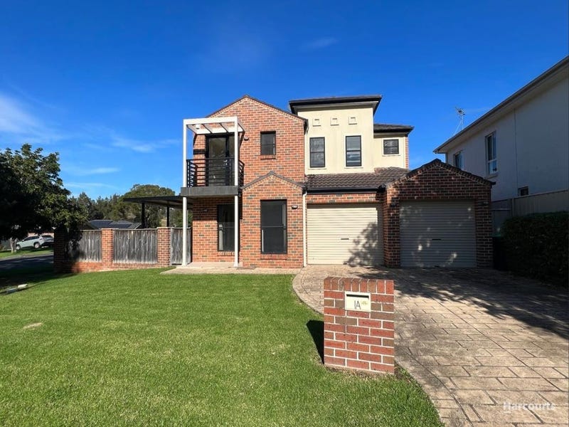 1A Canadian Place, Kearns, NSW 2558 House for Rent