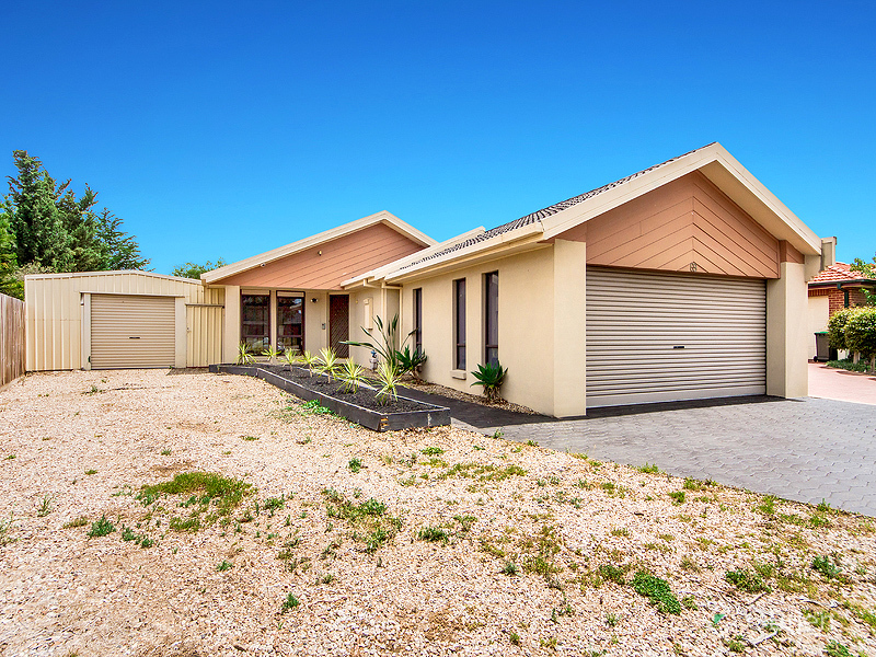 69 Australia Drive, Taylors Lakes, VIC 3038