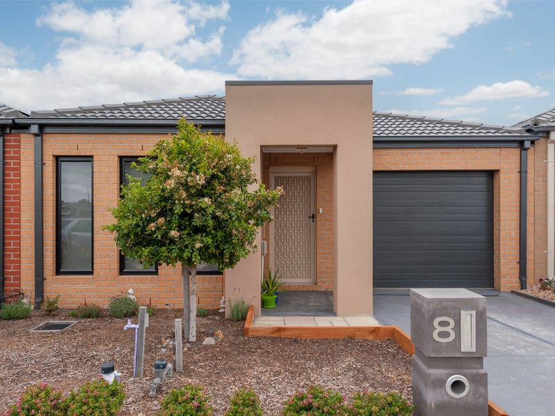 8 Lifestyle Street, Diggers Rest, Vic 3427