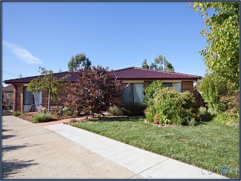 20 Muir Close, Isabella Plains, ACT 2905