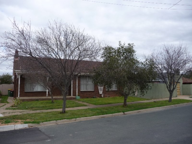 41 McKenzie St, Echuca, Vic 3564 Property Details