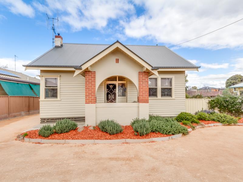 32 Townsend Street, Flora Hill, Vic 3550