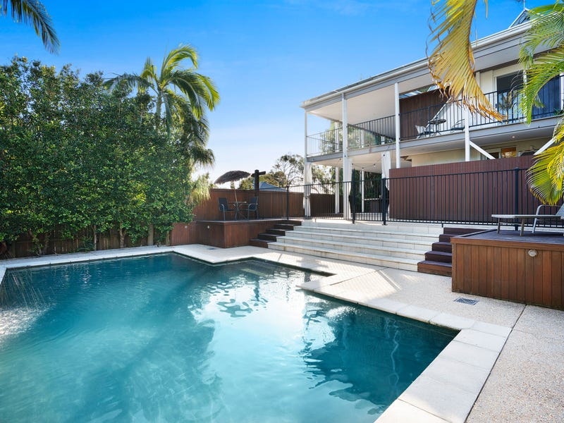 12 Bertrand Road, Sunrise Beach, QLD 4567