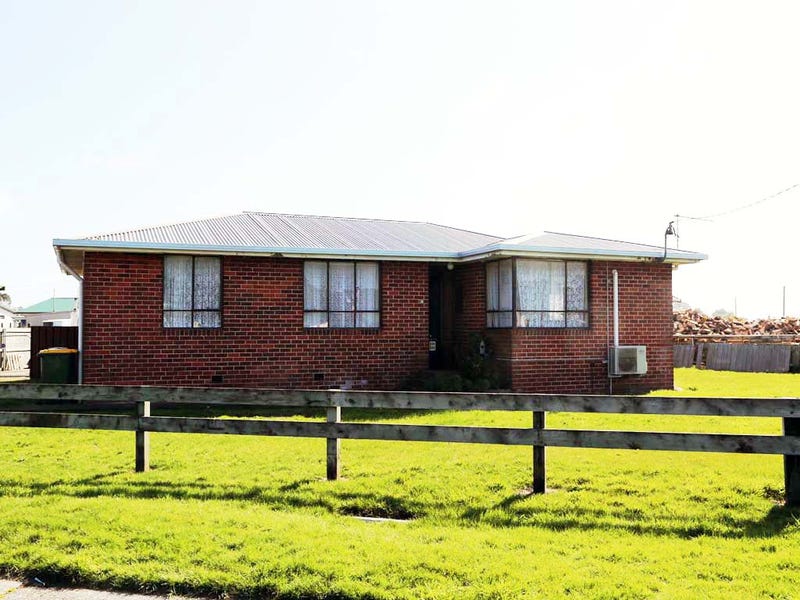 16 Hellyer Street, Smithton, Tas 7330 House for Sale