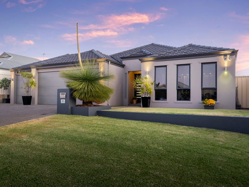 31 Kembla Circle, Madeley, WA 6065