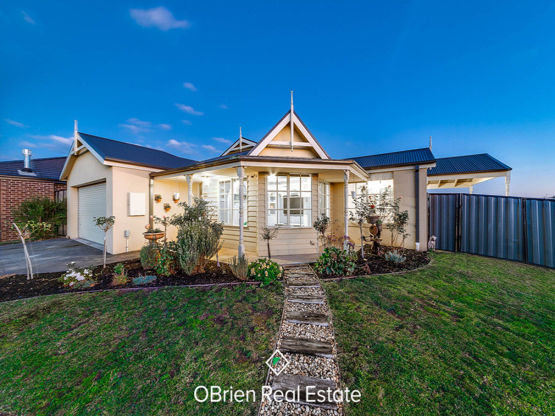 54 Windermere Boulevard, Pakenham, Vic 3810 Property Details